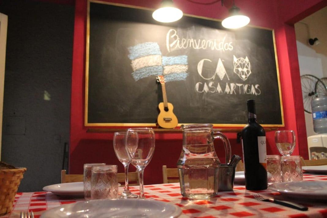 Casa Artigas Hostel Córdoba Eksteriør billede